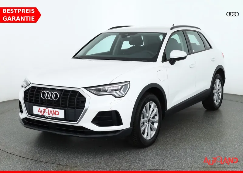 Audi Q3 45 TFSI e: Городской кроссовер с электрическим характером