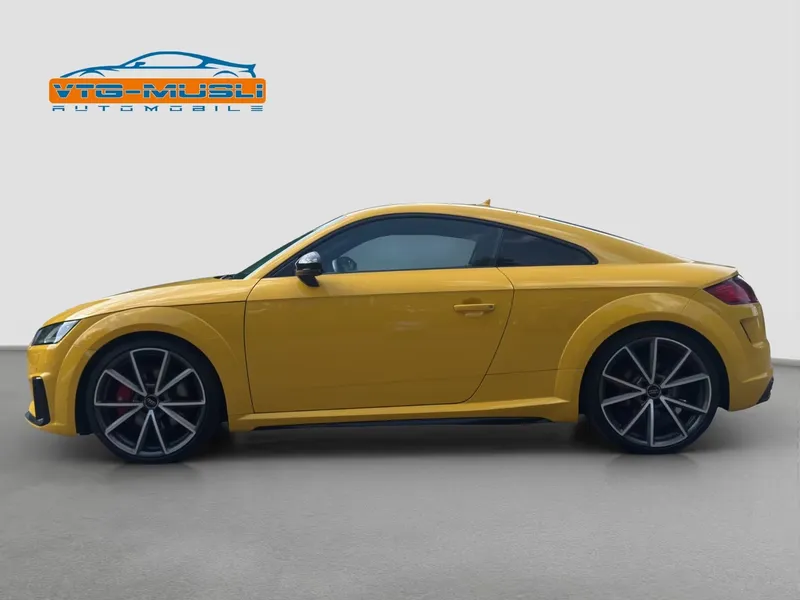 Желтая вспышка с историей: разбор Audi TTS quattro 2019 года